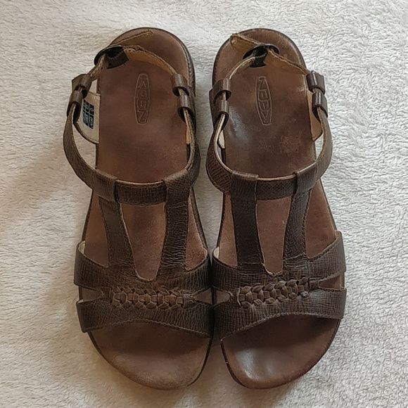 keen emerald city sandals